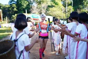 BIB: 3230
                            <button type="button" onclick="openModal(18983095)" class="btn btn-primary btn-sm float-right btn-popup" data-toggle="modal" data-target=".modal-high-quality">
                        <i class="fas fa-shopping-cart"></i> Add to Cart
                    </button>
                                            <button type="button" onclick="isThisMe(18983095, true)" class="btn btn-success btn-sm float-right btn-popup btn-isme hidden" data-toggle="tooltip" data-placement="bottom" title="นี่คือรูปของคุณใช่ไหม คลิกที่นี่เพื่อเอาเข้าอัลบั้ม">
                        <i class="fas fa-plus"></i> Add to album
                    </button>
                    <button type="button" onclick="isThisMe(18983095, false)" class="btn btn-warning btn-sm float-right btn-popup btn-isnotme hidden">
                        <i class="fas fa-ban"></i> Remove from album
                    </button>